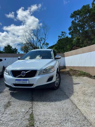 VOLVO XC60 2.0 T5 COMFORT FWD TURBO GASOLINA 4P AUTOMÁTICO
